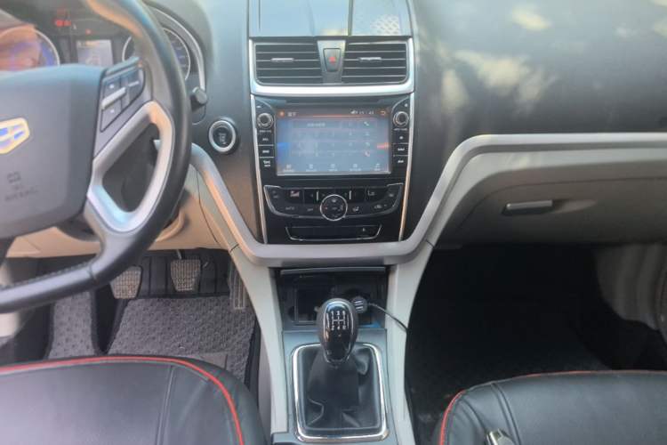 Used Geely Auto Emgrand 2014 Sedan 1.5L Manual Elite Model Audio And AC Panel