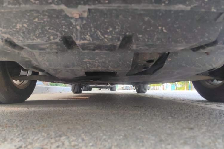 Used Geely Auto Emgrand 2014 Sedan 1.5L Manual Fashion Edition Chassis Front
