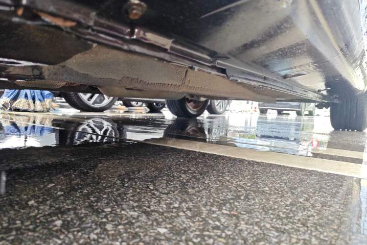 Used Geely Auto Emgrand 2014 Sedan 1.5L CVT Elite Model Chassis Front Left