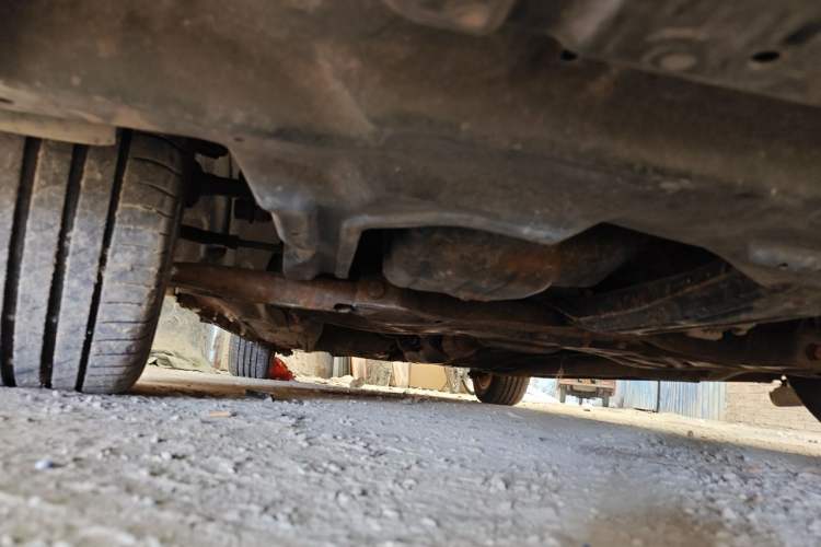 Used Geely Auto Emgrand 2014 Sedan 1.5L Manual Elite Model Chassis Front Right