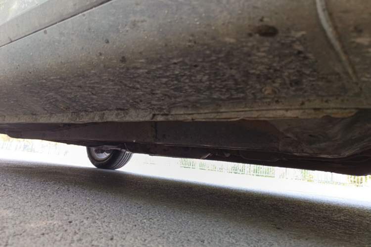 Used Geely Auto Emgrand 2014 Sedan 1.5L Manual Elite Model Chassis Front Right