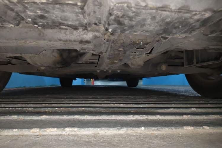 Used Geely Auto Emgrand 2014 Sedan 1.5L Manual Fashion Edition Chassis Front