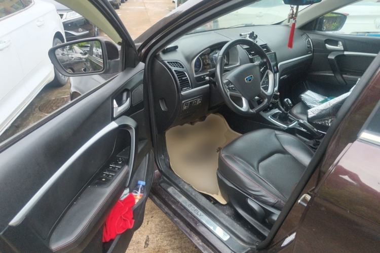 Used Geely Auto Emgrand 2014 Sedan 1.3T Manual Elite Model Driver Seat