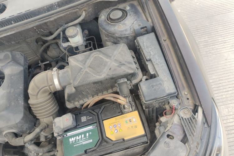 Used Geely Auto Emgrand 2014 Sedan 1.5L CVT Elite Model Engine Bay Left