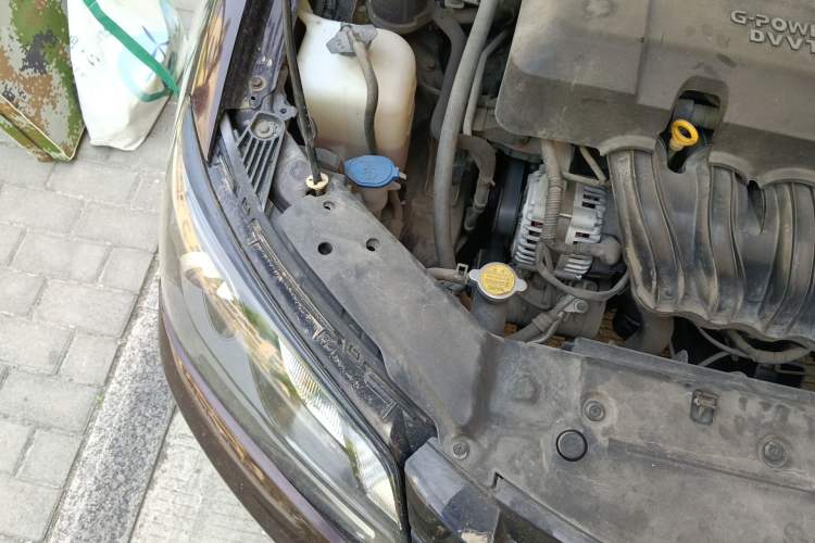 Used Geely Auto Emgrand 2014 Sedan 1.5L Manual Elite Model Engine Bay Right