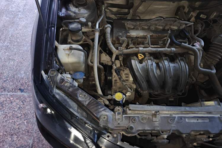Used Geely Auto Emgrand 2014 Sedan 1.5L Manual Fashion Edition Engine Bay Right