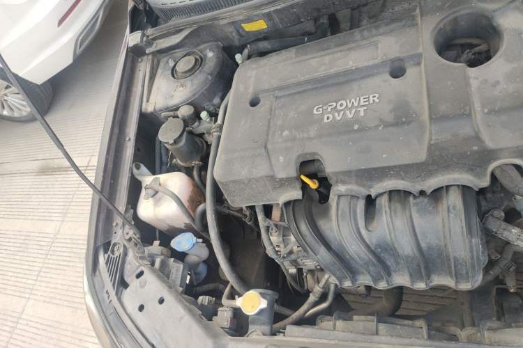 Used Geely Auto Emgrand 2014 Sedan 1.5L CVT Elite Model Engine Bay Right