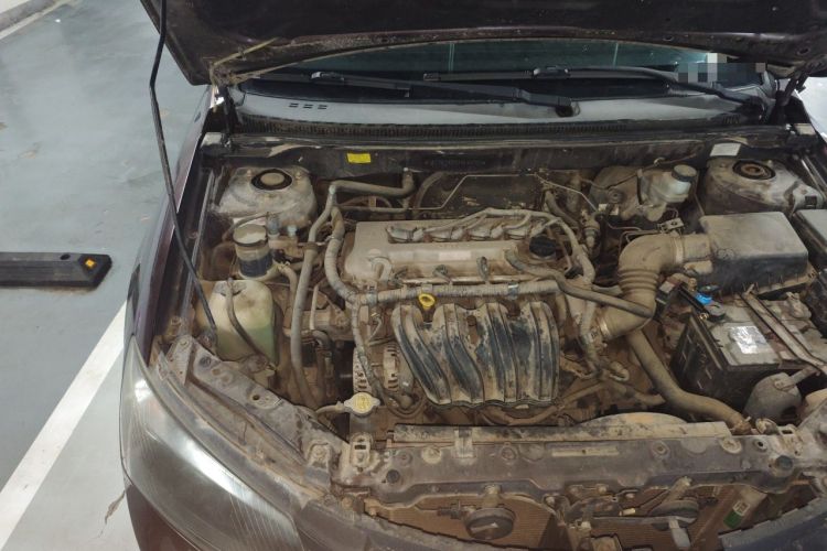 Used Geely Auto Emgrand 2014 Sedan 1.5L Manual Fashion Edition Engine Bay Right
