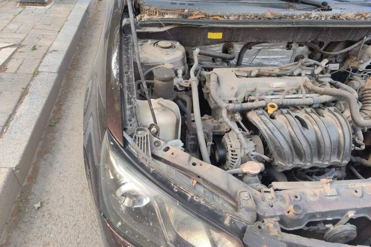 Used Geely Auto Emgrand 2014 Sedan 1.5L Manual Fashion Edition Engine Bay Right