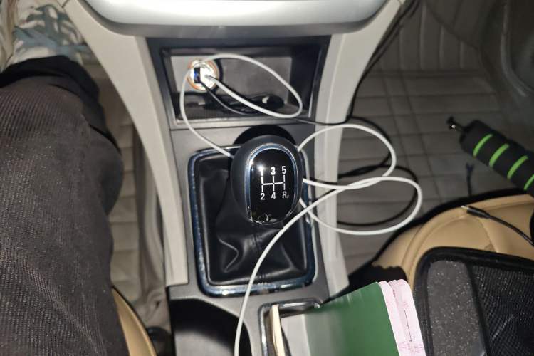 Used Geely Auto Emgrand 2014 Sedan 1.5L Manual Fashion Edition Gear Lever