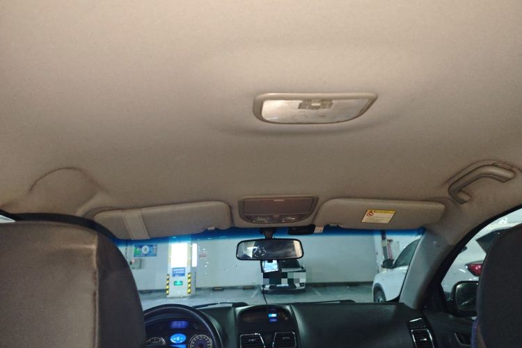 Used Geely Auto Emgrand 2014 Sedan 1.5L Manual Fashion Edition Headliner