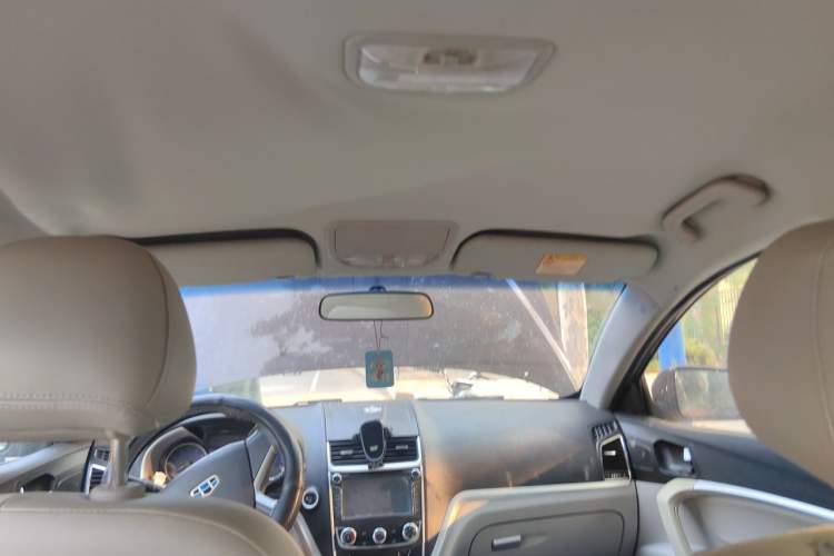 Used Geely Auto Emgrand 2014 Sedan 1.5L Manual Fashion Edition Headliner