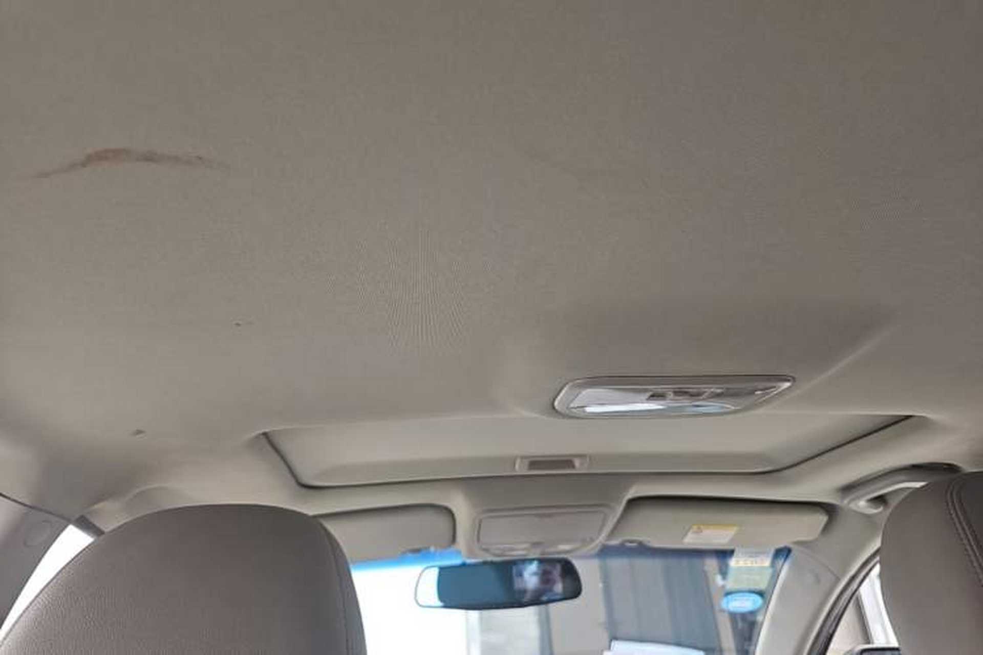 Used Geely Auto Emgrand 2014 Sedan 1.5L CVT Elite Model Headliner