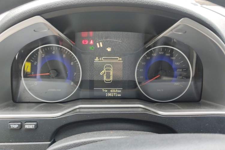 Used Geely Auto Emgrand 2014 Sedan 1.5L Manual Fashion Edition Instrument Cluster
