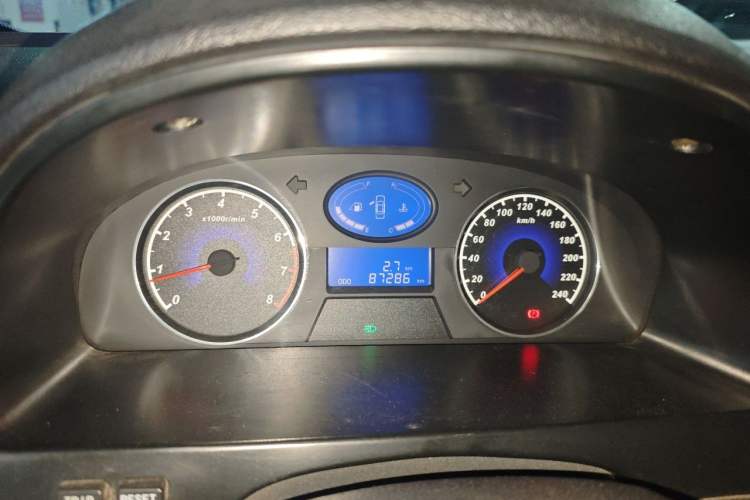 Used Geely Auto Emgrand 2014 Sedan 1.5L Manual Fashion Edition Instrument Cluster