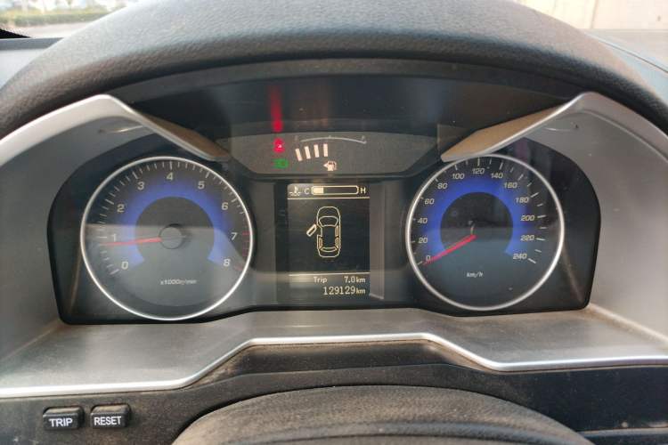 Used Geely Auto Emgrand 2014 Sedan 1.5L Manual Elite Model Instrument Cluster
