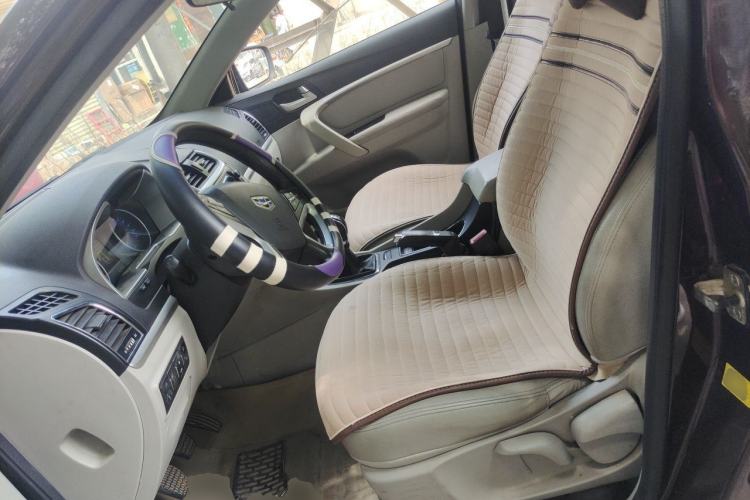 Used Geely Auto Emgrand 2014 Sedan 1.5L Manual Elite Model Left Front Seat