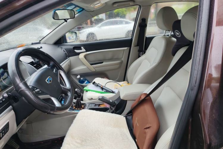 Used Geely Auto Emgrand 2014 Sedan 1.5L Manual Elite Model Left Front Seat