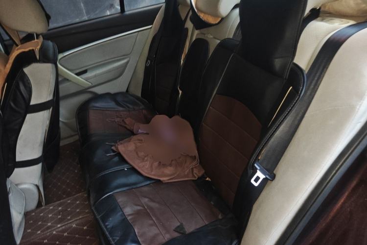 Used Geely Auto Emgrand 2014 Sedan 1.5L Manual Fashion Edition Left Rear Seat