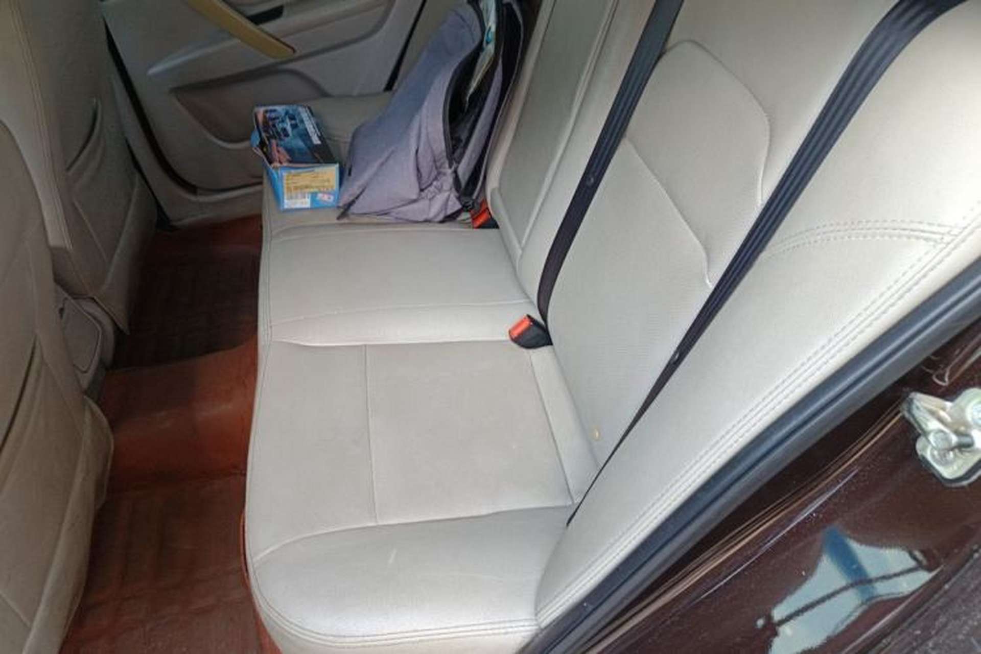 Used Geely Auto Emgrand 2014 Sedan 1.5L Manual Elite Model Left Rear Seat