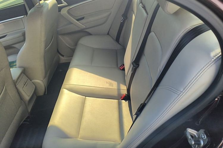Used Geely Auto Emgrand 2014 Sedan 1.5L Manual Elite Model Left Rear Seat