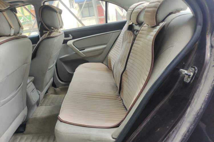 Used Geely Auto Emgrand 2014 Sedan 1.5L Manual Elite Model Left Rear Seat