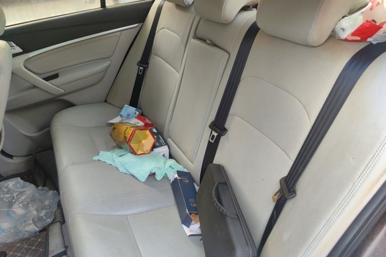 Used Geely Auto Emgrand 2014 Sedan 1.5L Manual Fashion Edition Left Rear Seat