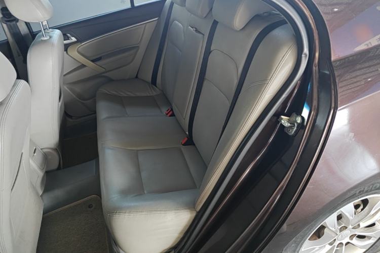 Used Geely Auto Emgrand 2014 Sedan 1.3T Manual Elite Model Left Rear Seat