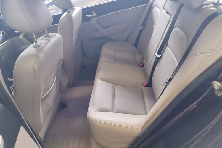 Used Geely Auto Emgrand 2014 Sedan 1.3T Manual Elite Model Left Rear Seat