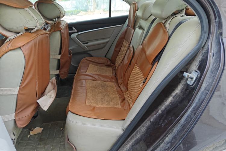 Used Geely Auto Emgrand 2014 Sedan 1.5L Manual Fashion Edition Left Rear Seat