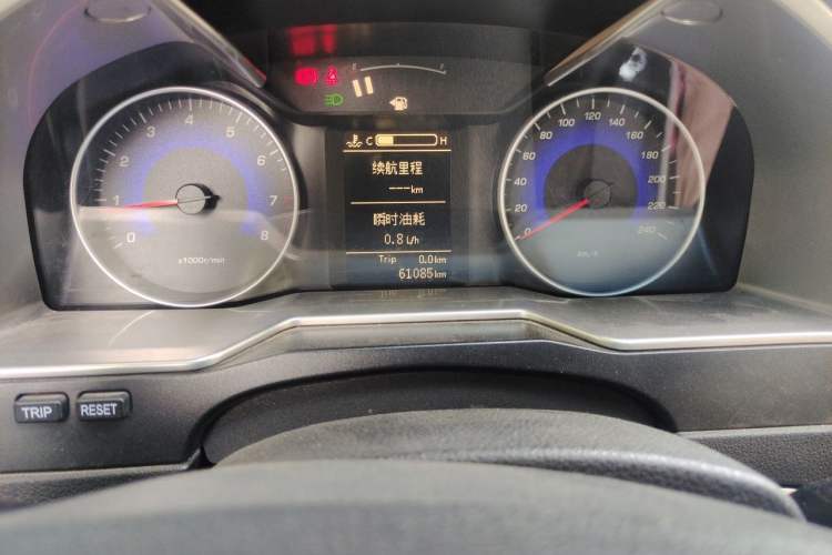 Used Geely Auto Emgrand 2014 Sedan 1.5L Manual Elite Model Odometer Close Up