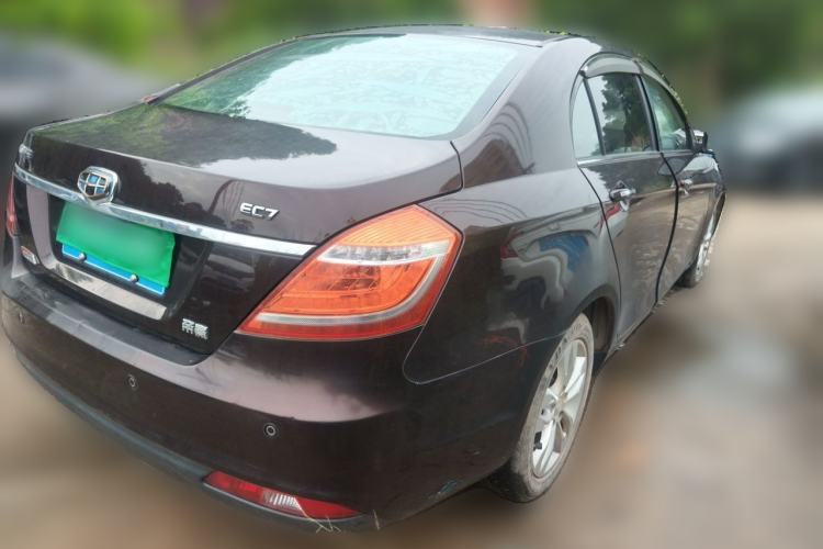 Used Geely Auto Emgrand 2014 Sedan 1.3T Manual Elite Model Rear Right 45 Deg