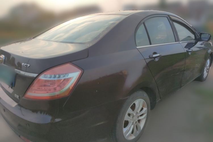 Used Geely Auto Emgrand 2014 Sedan 1.5L CVT Elite Model Rear Right 45 Deg