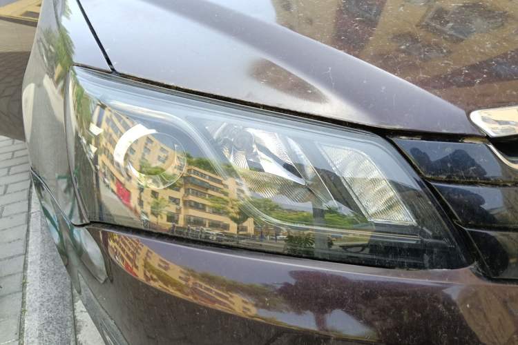 Used Geely Auto Emgrand 2014 Sedan 1.5L Manual Elite Model Right Front Headlight