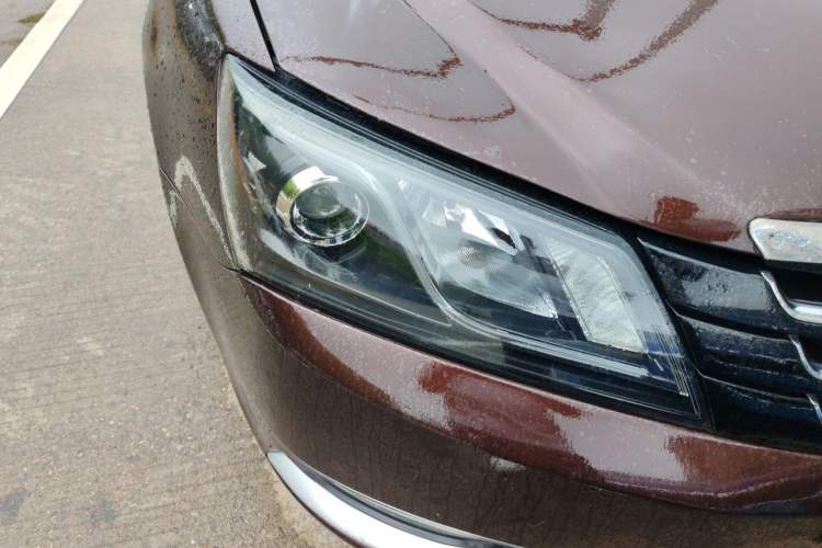 Used Geely Auto Emgrand 2014 Sedan 1.5L Manual Elite Model Right Front Headlight