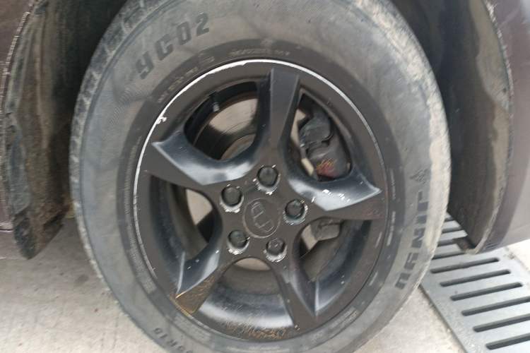 Used Geely Auto Emgrand 2014 Sedan 1.5L Manual Elite Model Right Front Wheel Hub