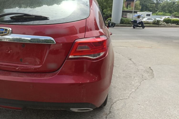 Used Geely Auto Emgrand 2014 Hatchback 1.3T CVT Elite Model Right Rear Taillight