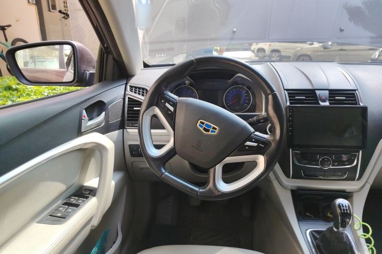 Used Geely Auto Emgrand 2014 Sedan 1.5L Manual Elite Model Steering Wheel
