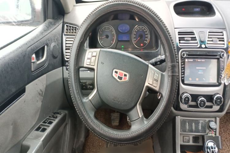 Used Geely Auto Emgrand 2014 Sedan 1.5L Manual Elite Model Steering Wheel