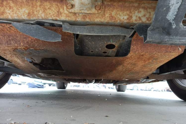 Used Geely Auto Emgrand 2014 Sedan 1.3T Manual Elite Model Chassis Front