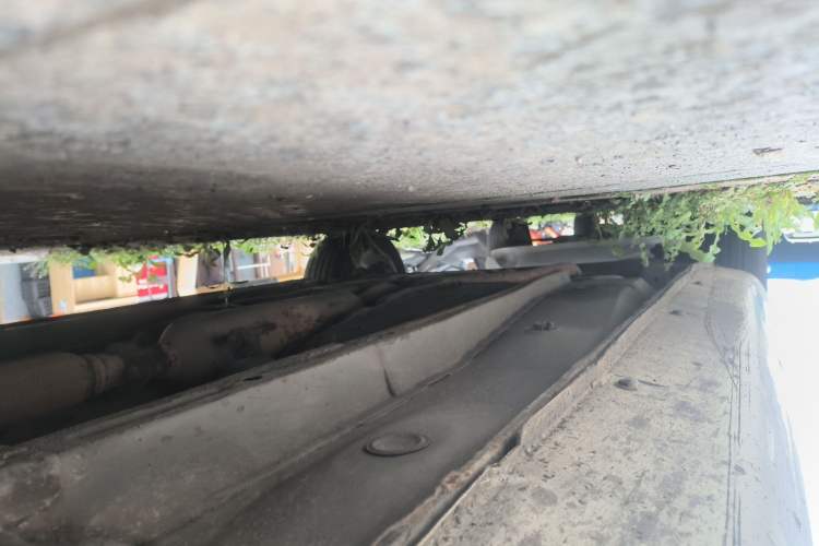 Used Geely Auto Emgrand 2014 Sedan 1.5L Manual Elite Model Chassis Front Right