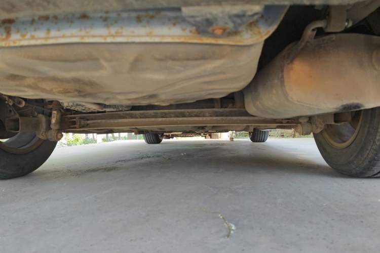 Used Geely Auto Emgrand 2014 Sedan 1.5L Manual Fashion Edition Chassis Rear