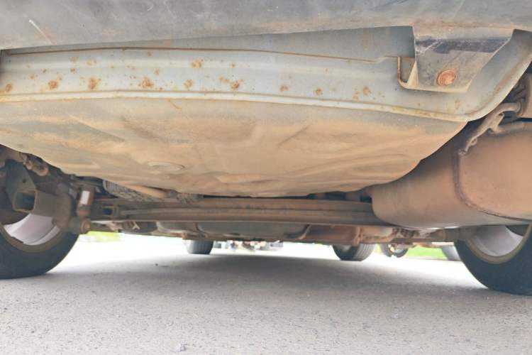 Used Geely Auto Emgrand 2014 Sedan 1.3T Manual Luxury Model Chassis Rear