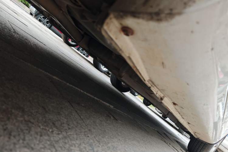 Used Geely Auto Emgrand 2014 Hatchback 1.5L Manual Fashion Edition Chassis Rear Right
