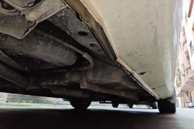 Used Geely Auto Emgrand 2014 Sedan 1.3T CVT Prestige Model Chassis Rear Right