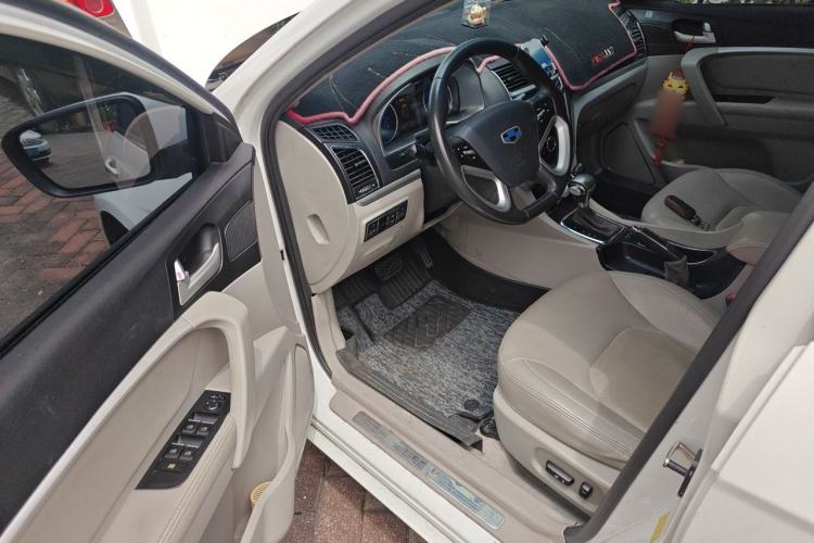 Used Geely Auto Emgrand 2014 Sedan 1.3T CVT Prestige Model Driver Seat
