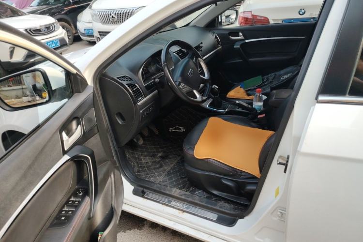 Used Geely Auto Emgrand 2014 Hatchback 1.5L Manual Elite Model Driver Seat