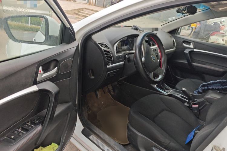 Used Geely Auto Emgrand 2014 Hatchback 1.5L Manual Fashion Edition Driver Seat