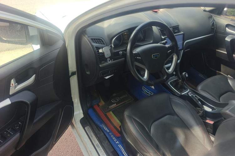 Used Geely Auto Emgrand 2014 Sedan 1.3T Manual Elite Model Driver Seat