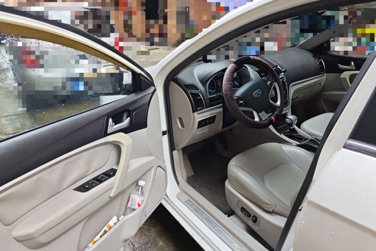 Used Geely Auto Emgrand 2014 Sedan 1.3T CVT Prestige Model Driver Seat